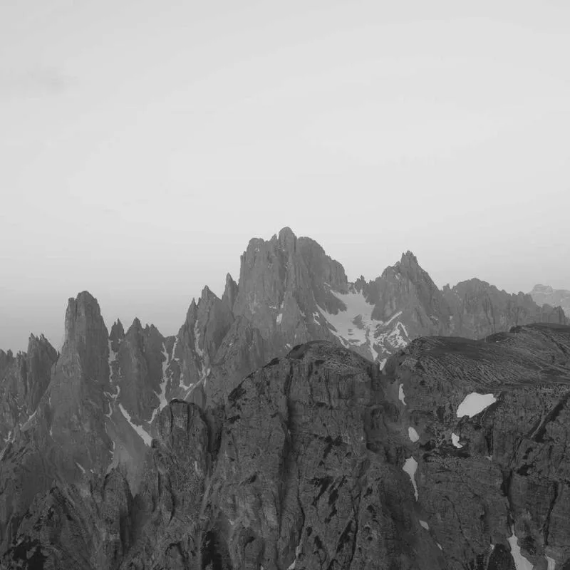 Foto en blanco y negro publicada por Casa Nahum